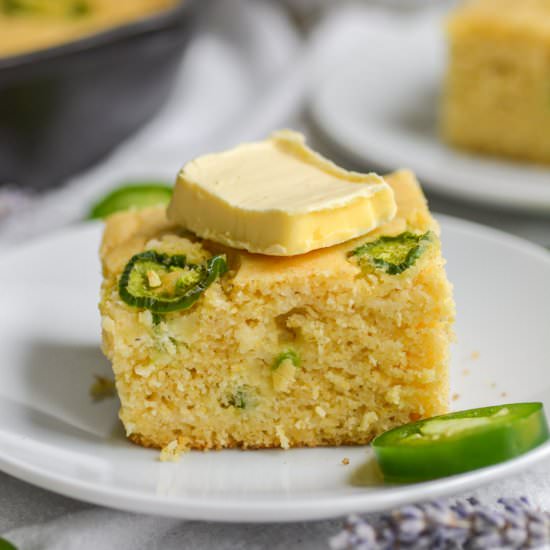 Vegan Jalapeño Cornbread Skillet - Recipe photo by earthly provisions