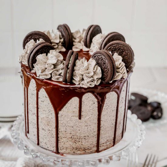 Chocolate Oreo Cake - Recipe photo by Sweetly Cakes