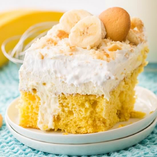 Easy Banana Pudding Poke Cake - Recipe photo by OnMyKidsPlate
