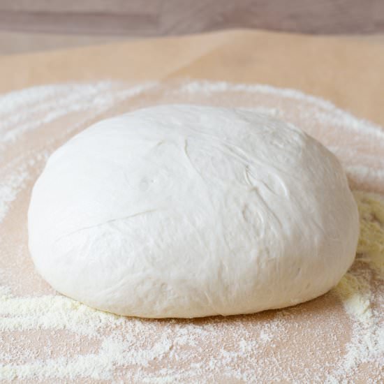 Pizza dough - Recipe photo by mecooks.com