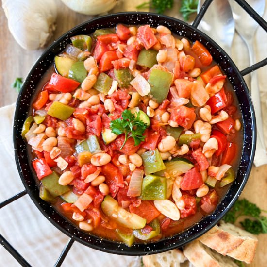 Spanish Ratatouille with Beans - Recipe photo by Spain on a Fork