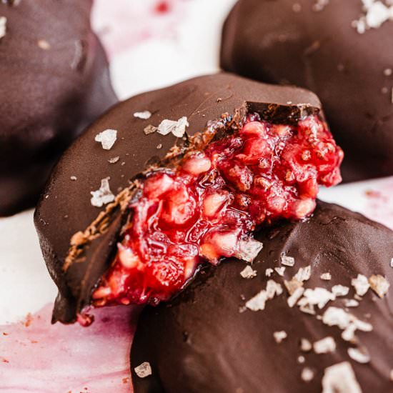 Chocolate Covered Raspberry Bites - Recipe photo by eatfreshglow
