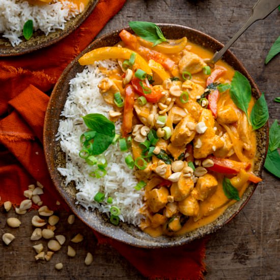 Chicken Panang Curry - Recipe photo by KitchenSanctuary