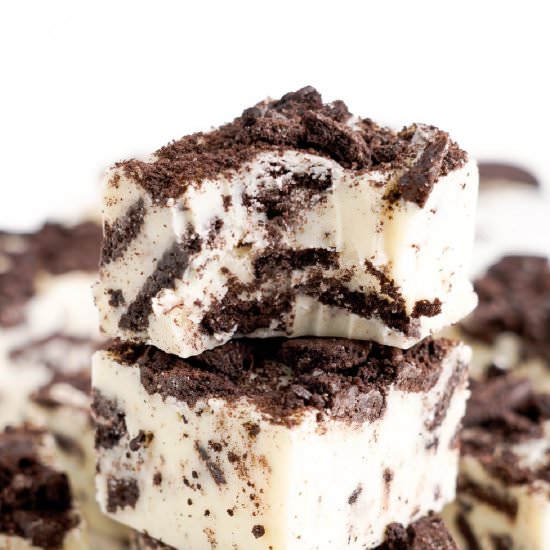 Cookies And Cream Fudge -Oreo Fudge - Recipe photo by OnMyKidsPlate
