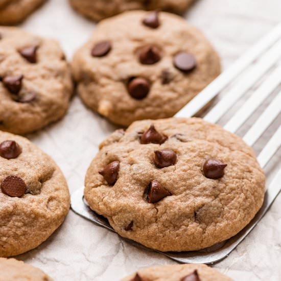 Whole Wheat Chocolate Chip Cookies - Recipe photo by The Endless Meal