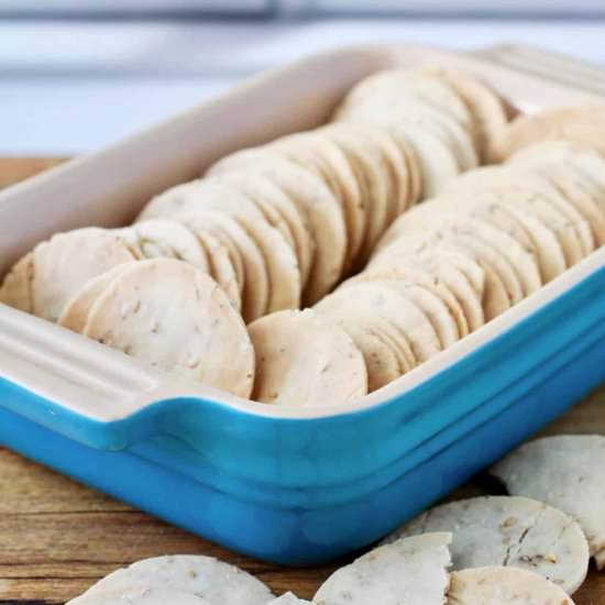 Rice and Almond Crackers - Recipe photo by karenskitchenstories