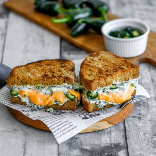 Vegan Jalapeño Popper Grilled Chees - Recipe photo by veganreset