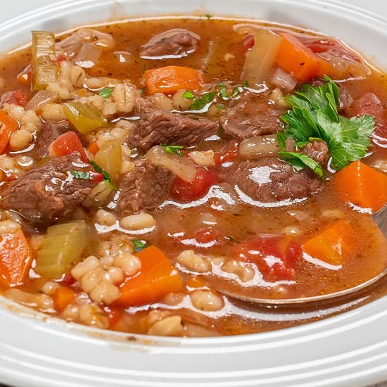 Instant Pot Beef Barley Soup - Recipe photo by KeyToMyLime