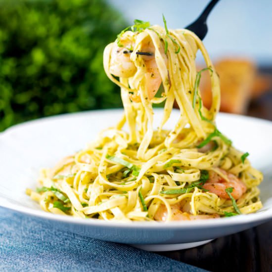 Easy Garlic Prawn Pesto Pasta - Recipe photo by Brian Jones