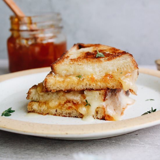 Brie Grilled Cheese w/ Apricot Jam - Recipe photo by thefigjar