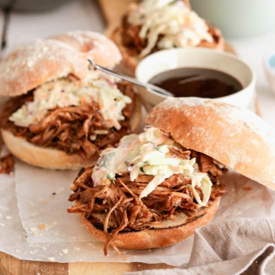 Pulled pork buns - Recipe photo by vanillafrost4