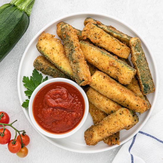 Fried Zucchini - Recipe photo by grandbabycakes