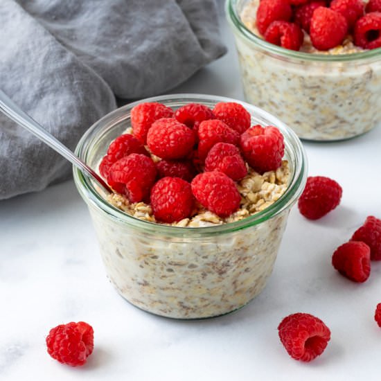Raspberry Overnight Oats - Recipe photo by freshapron