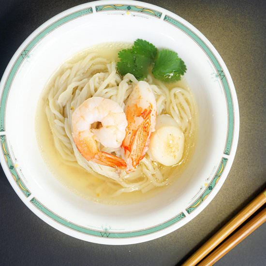 Poached Seafood Noodles - Recipe photo by Hungry PeePor