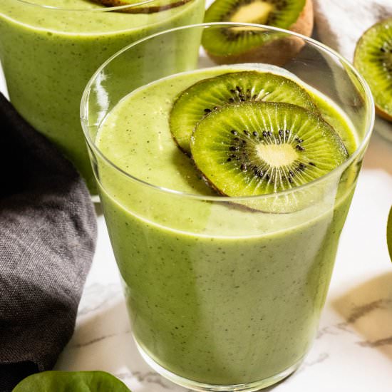 Kiwi Smoothie - Recipe photo by The Endless Meal