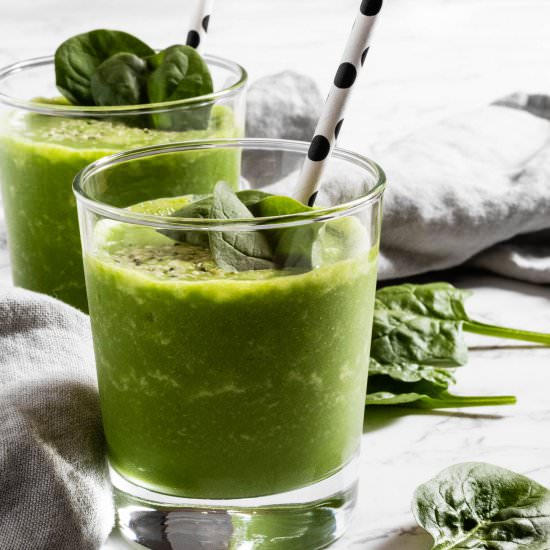 Spinach Smoothie - Recipe photo by The Endless Meal