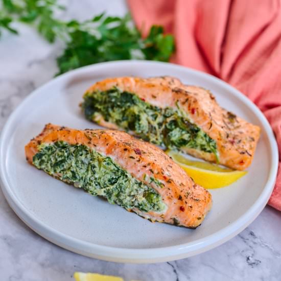 Creamy Spinach Stuffed Salmon - Recipe photo by lowcarbspark
