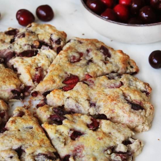 Cherry scones - Recipe photo by hornoMX