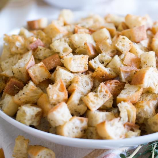 Garlic + Herb Croutons - Recipe photo by sipandsanity