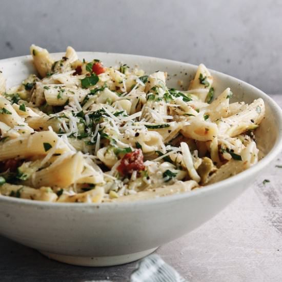Pasta Salad with Sun-dried Tomatoes - Recipe photo by thefigjar