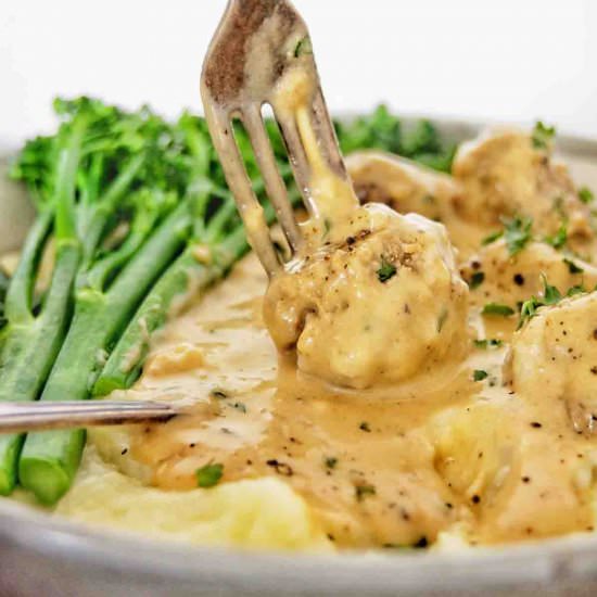 Kottbullar (Ikea Swedish Meatballs) - Recipe photo by SweetCaramelSunday