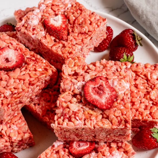 Strawberry Rice Krispie Treats - Recipe photo by The Endless Meal