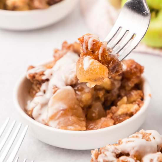 Apple Cinnamon Roll Bake - Recipe photo by pumpkinnspice