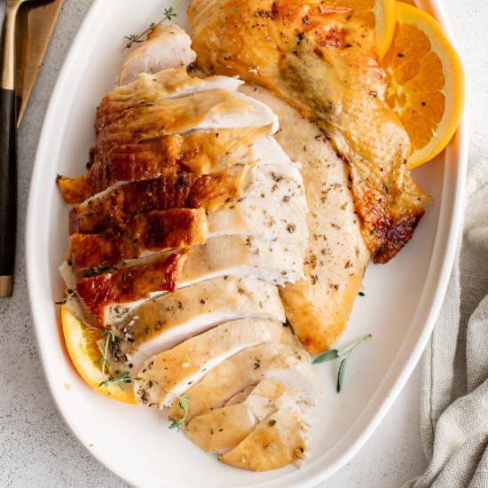 Oven-Roasted Turkey Breast - Recipe photo by theforkedspoon