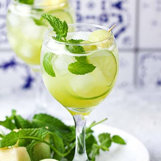 Fruity Mocktail Recipes - Recipe photo by yummynotes