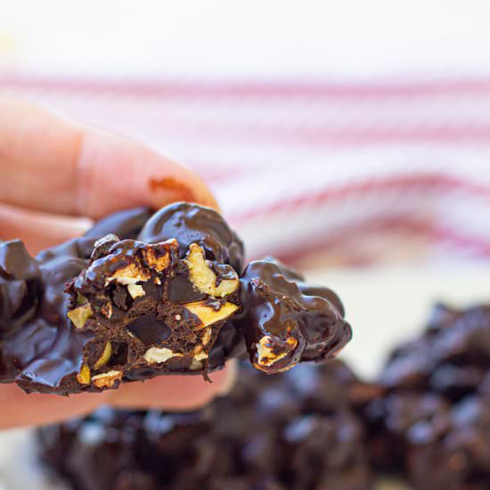 Dark Chocolate Popcorn Bombs - Recipe photo by Skinny Sweets