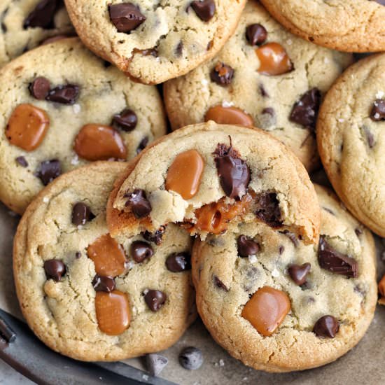 Caramel Chocolate Chip Cookies - Recipe photo by Ereese