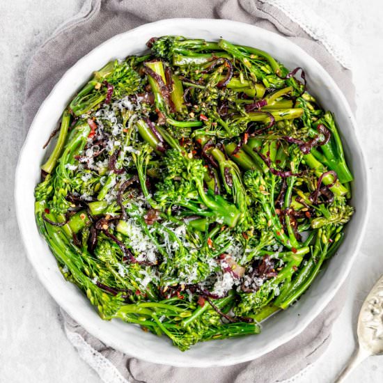 Pan Fried Tenderstem Broccoli - Recipe photo by The Real Food Geek