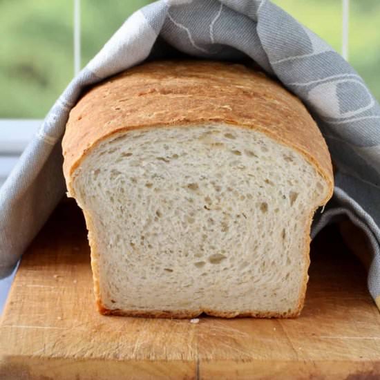 Honey Oatmeal Sandwich Bread - Recipe photo by karenskitchenstories