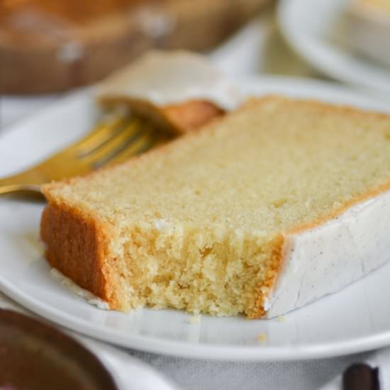 Vegan Vanilla Bean Pound Cake - Recipe photo by earthly provisions