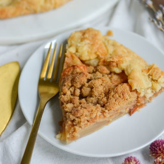 Vegan Dutch Apple Pie Galette - Recipe photo by earthly provisions