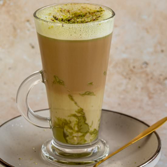 Pistachio Latte - Recipe photo by Jagrutis Cooking Odyssey