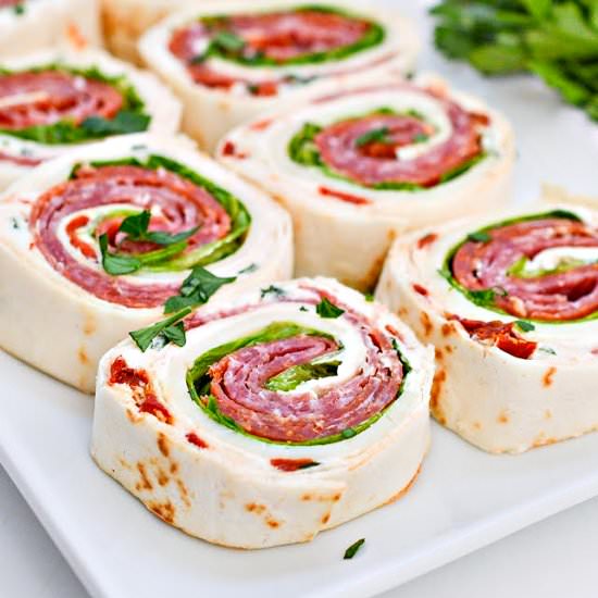 KETO ITALIAN PINWHEELS - Recipe photo by Stylish Cravings