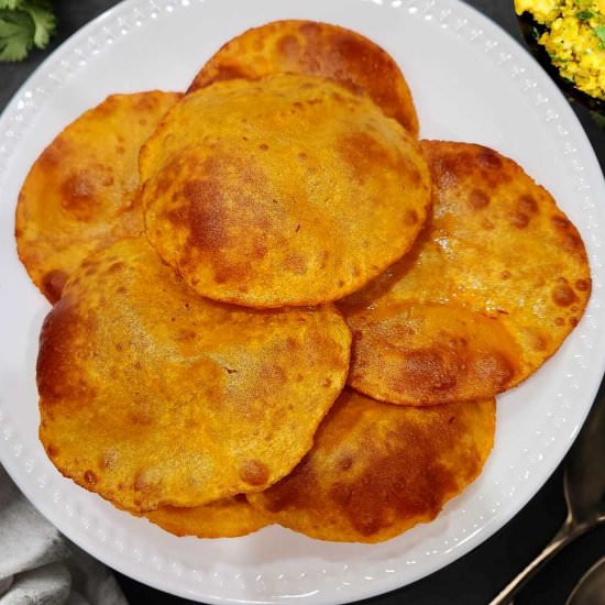 Mango Puri | Aam Ki Poori - Recipe photo by livingsmartandhealthy