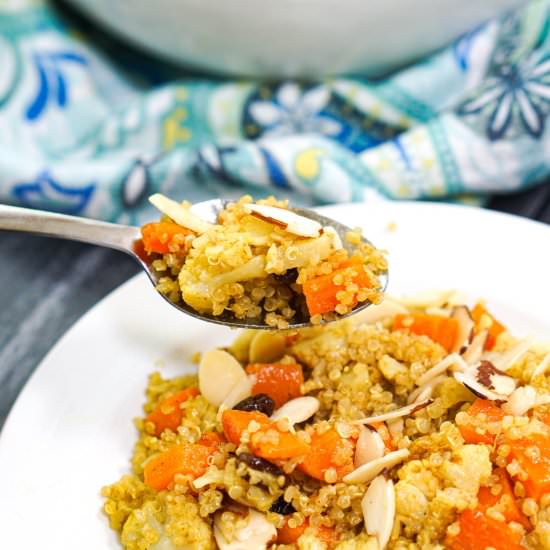 Vegetable Curry Quinoa Pilaf - Recipe photo by MyLifeCookbook