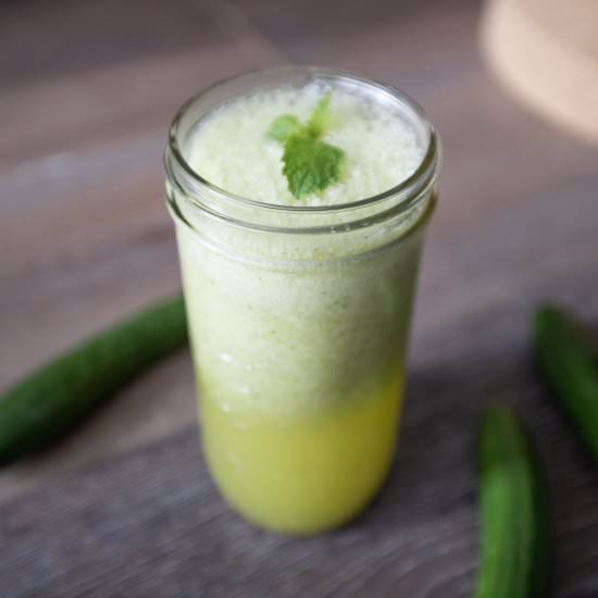 Cucumber mint and pineapple juice - Recipe photo by foodmakesmehappy