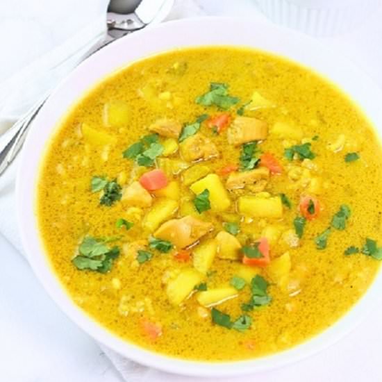 chicken mulligatawny soup - Recipe photo by nowcookthis
