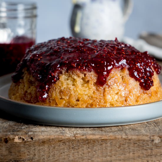 Slow Cooker Jam Sponge Pudding - Recipe photo by KitchenSanctuary