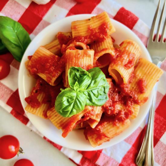 Pasta alla Pizzaiola - Recipe photo by theshortordercook
