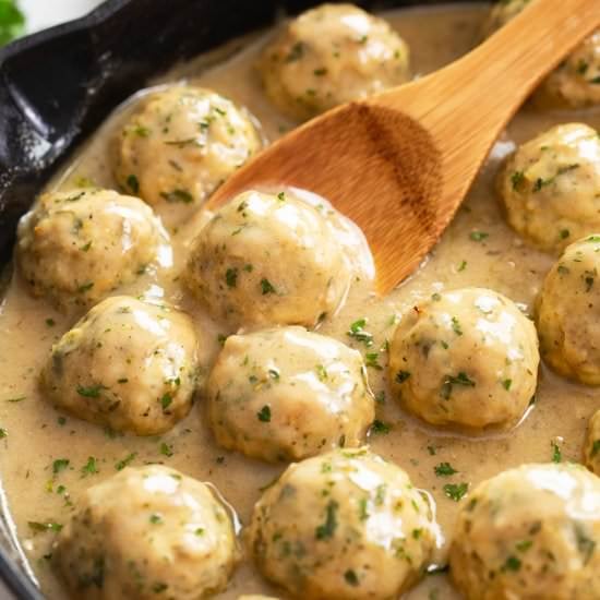 Chicken Meatballs - Recipe photo by TheCozyCook