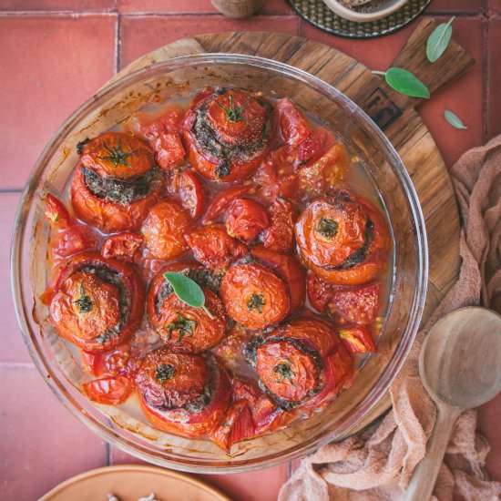Stuffed Tomatoes with minced Beef - Recipe photo by zesttangerine