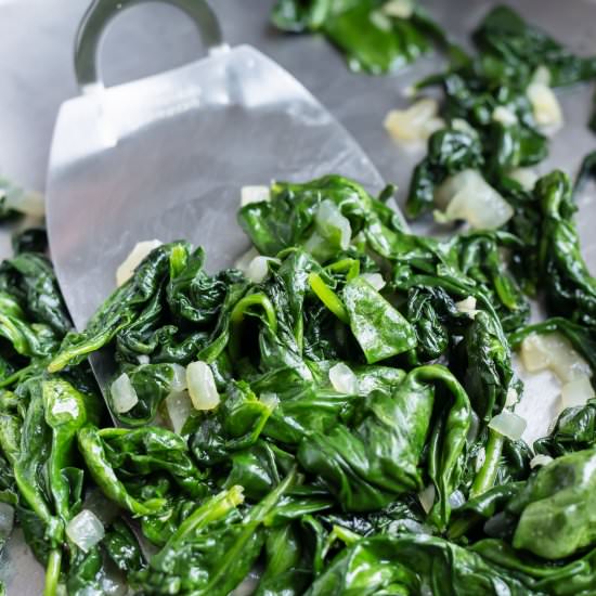 Sauteed Spinach - Recipe photo by EvolvingTable