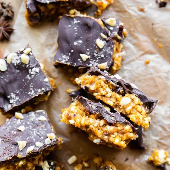 Pumpkin Crunch Squares - Recipe photo by Jar Of Lemons