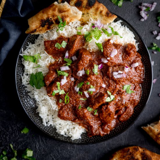 Slow-Cooked Beef Madras - Recipe photo by KitchenSanctuary