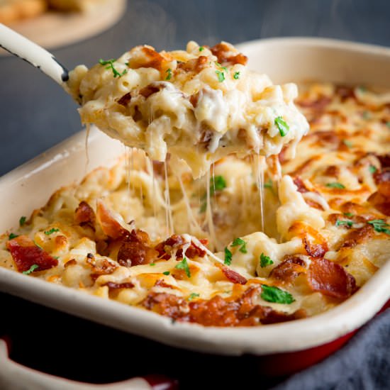 Easy 4 Cheese Mac 'n' Cheese - Recipe photo by KitchenSanctuary