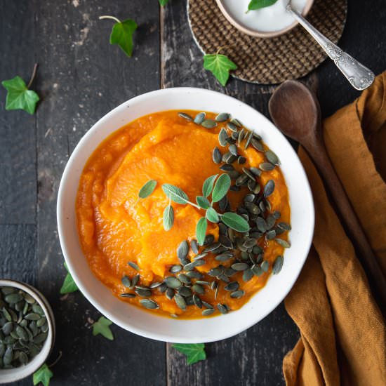 Creamy Mashed Pumpkin - Recipe photo by zesttangerine